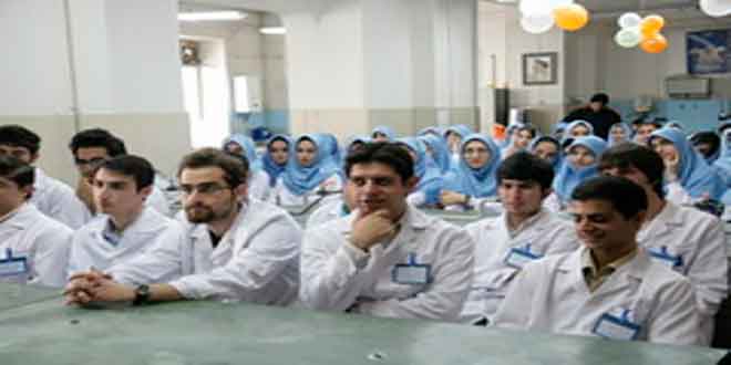 Photo of سید مهدی صادقی با اشاره به اجرای طرح تحول سلامت در استان قم گفت: این طرح به عنوان یکی از طرح های موفق در دولت تدبیر و امید بوده است که اثرات ارزشمند و بسیاری خوبی را نیز در بر داشته است.